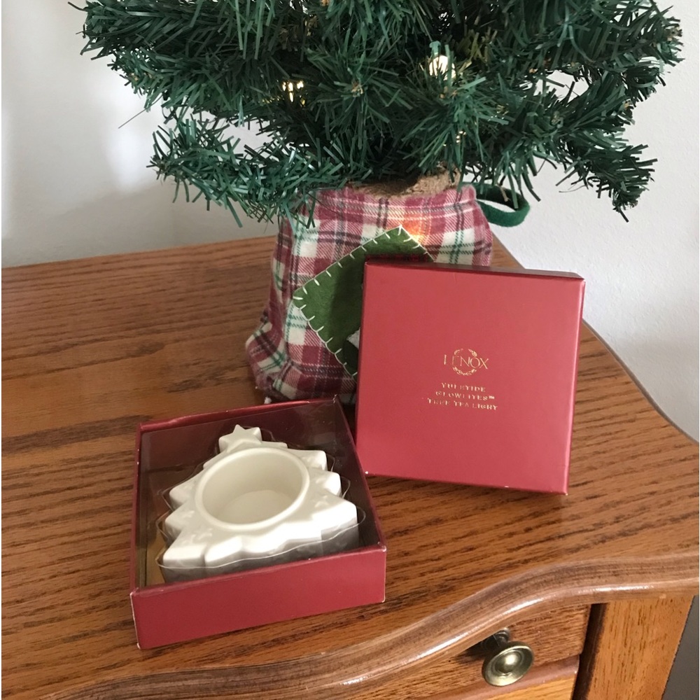 ‼️Price Drop‼️🎄Vintage Lenox Tea Light 🎄